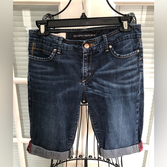 👖Banana Republic Stretchy Blue Jean Shorts. - Picture 3 of 6